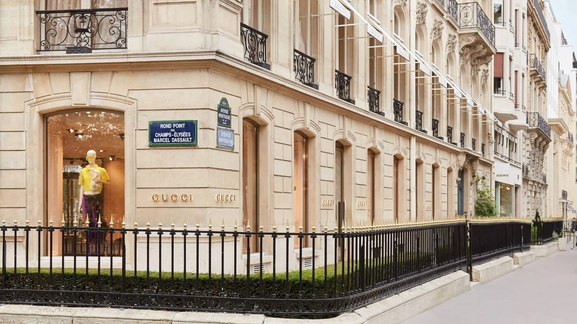 avenue montaigne 8e arrondissement