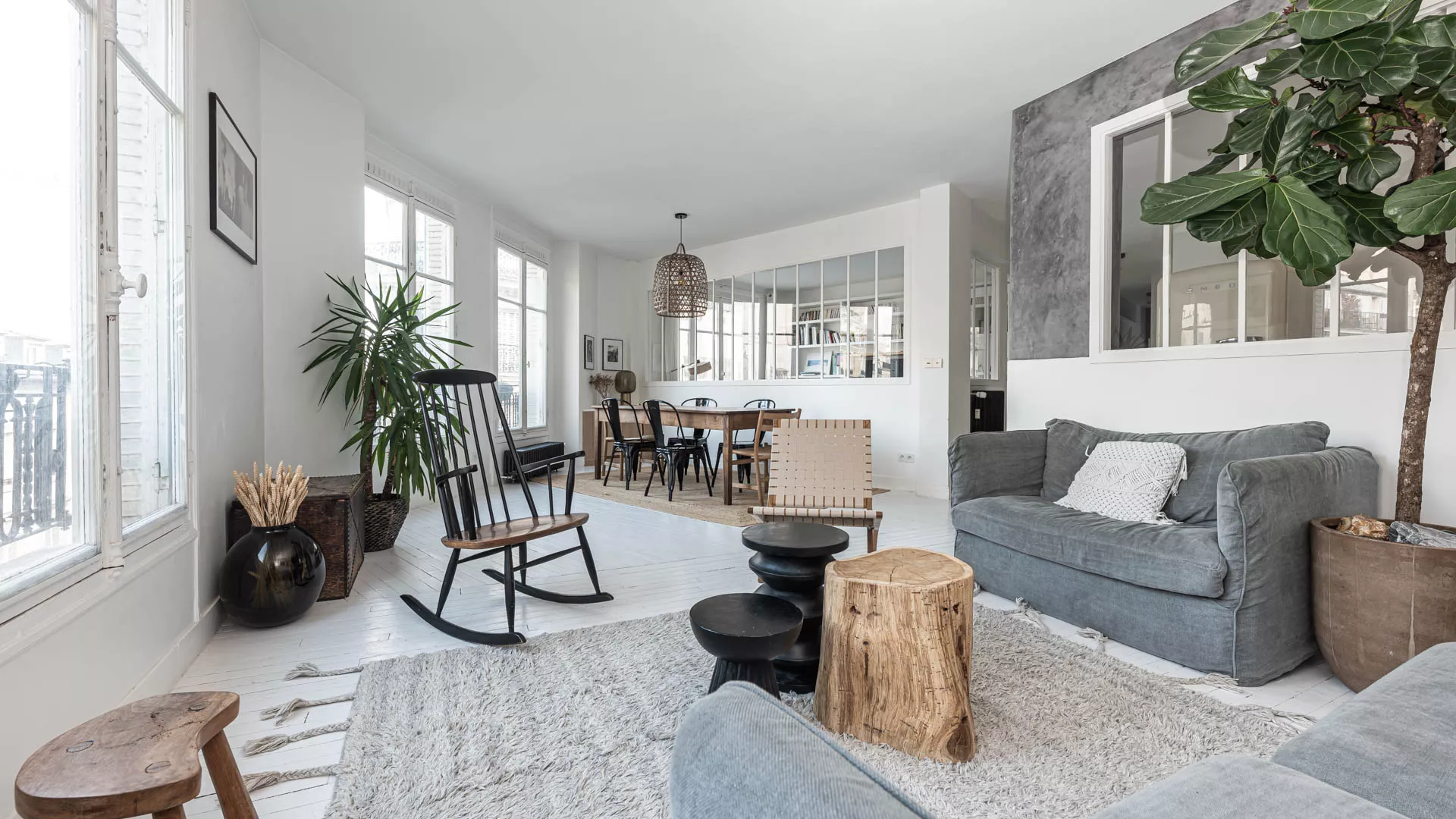 Luxury apartment for rent in Paris through Junot Rental & Management