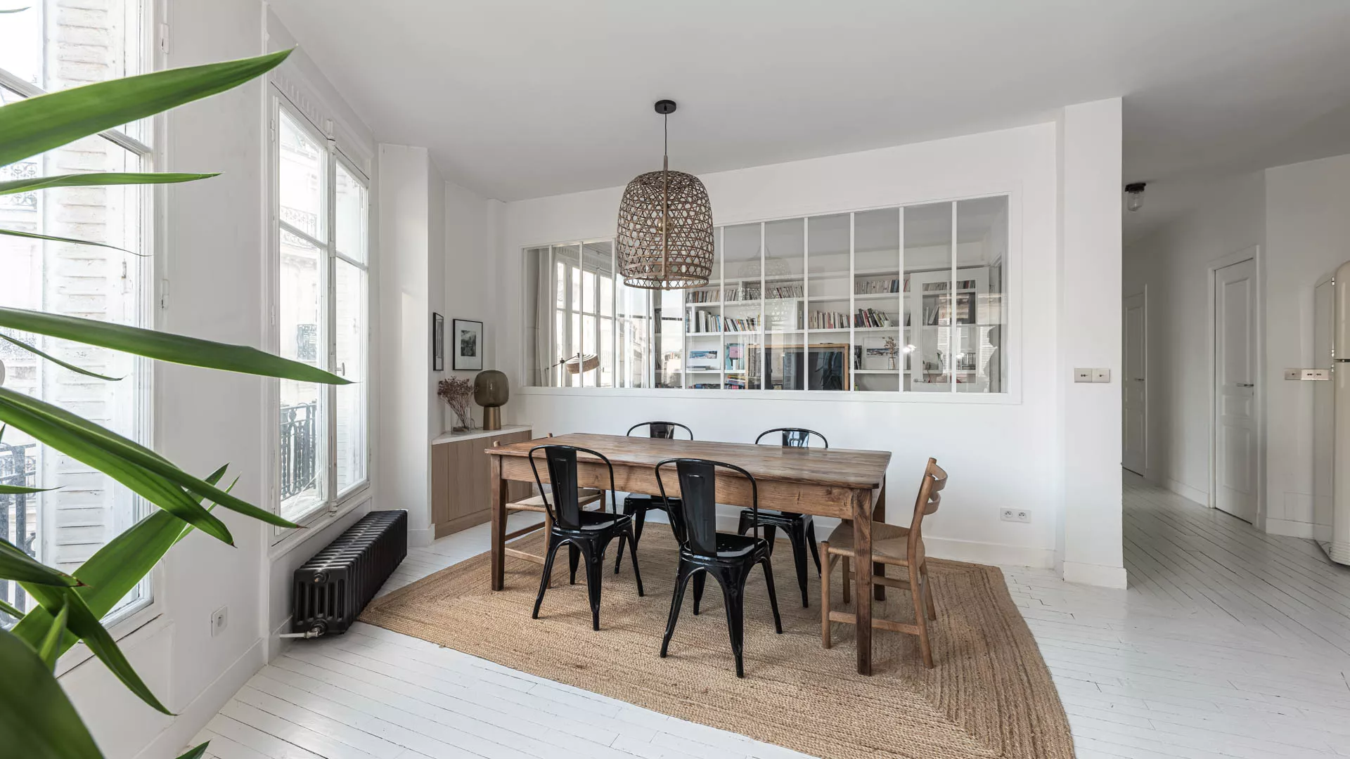 Luxurious living room of a luxury apartment for rent in Paris through Junot Rental & Management