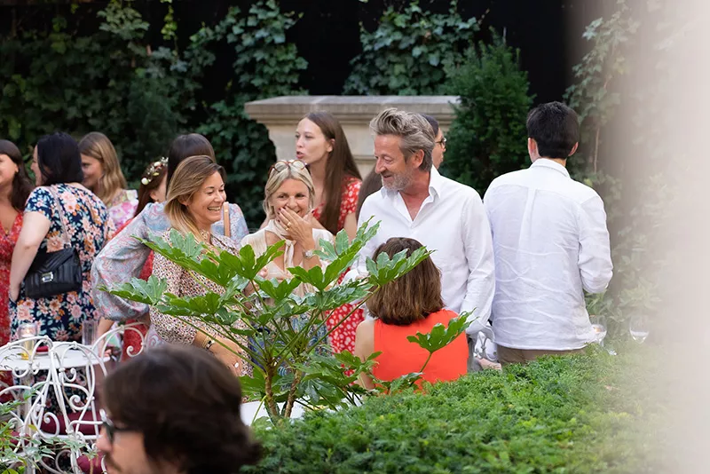 Equipe Junot lors d'une soirée organisée par l'agence Junot à Paris